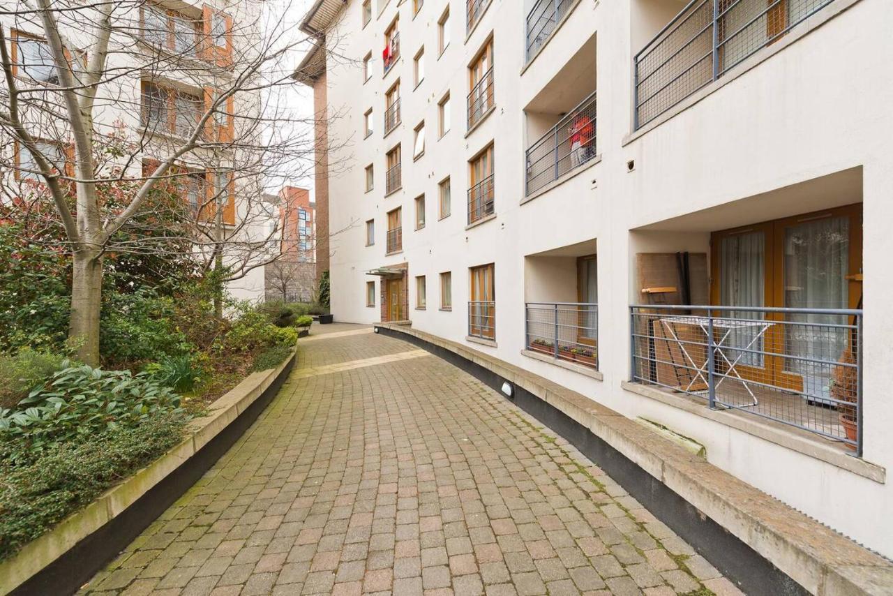 Stunning 3-Bed Apartment In Dublin 1 Exterior photo